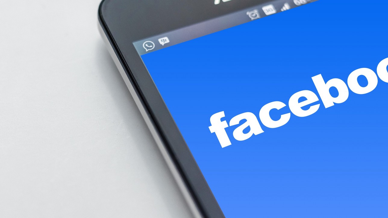 6 Things You Need To Know About Stories For Facebook Pages - Social